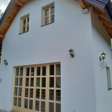 Wild Peace Vladimir 別荘 *