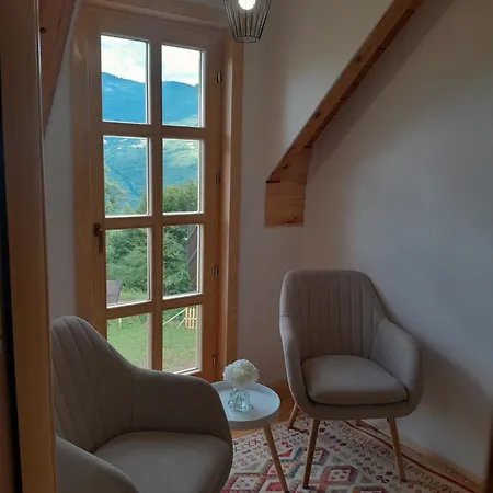 別荘 Wild Peace Vladimir フォチャ